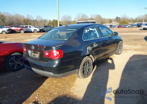 2009 Volkswagen Jetta Tdi z USA, uszkodzony, nr VIN 3VWRL71K59M094245